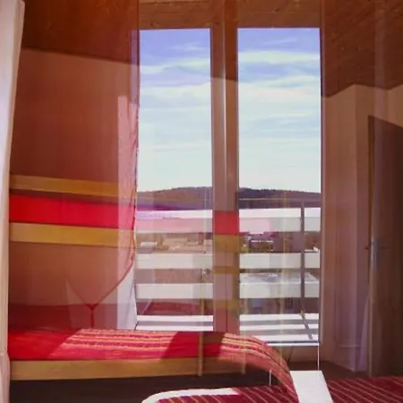One Bedroom With Balcony 2 شقة *