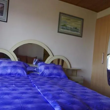شقة One Bedroom With Balcony 2 *