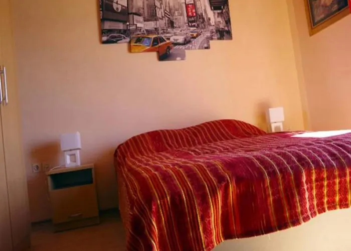 One Bedroom With Balcony 2 *